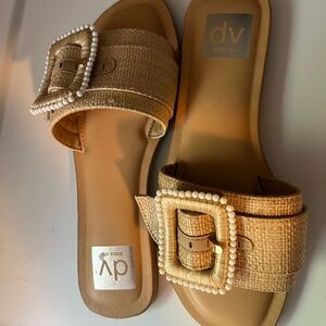 Brand new without tags dolce vita women’s sandals size 7
